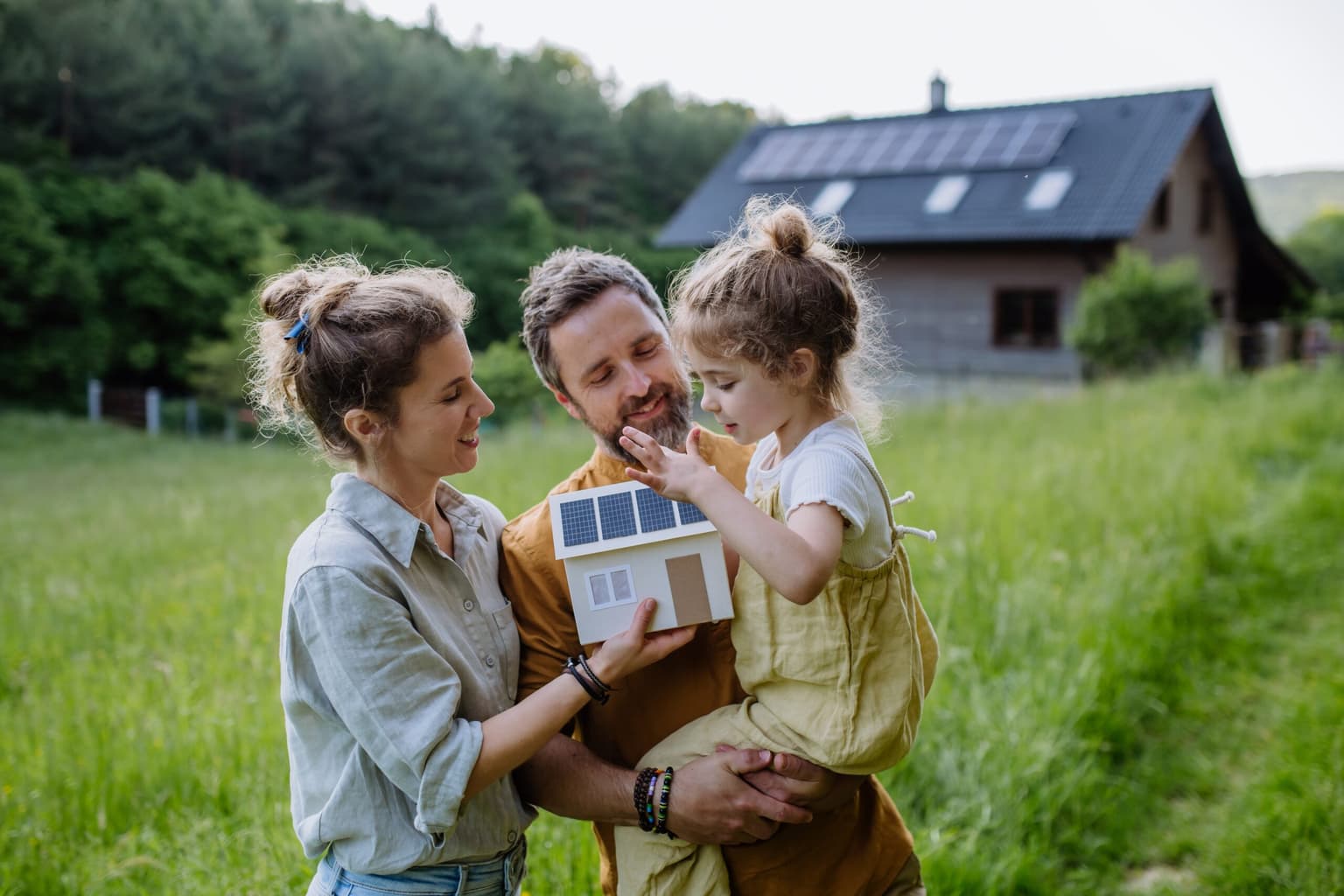 Building a Renewable Home Energy System